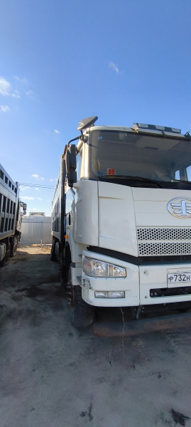 FAW CA 3310 8x4 Самосвал — Б/У, 2023 г.