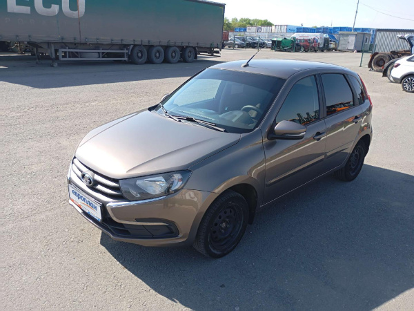 Lada Granta хэтчбек — Б/У, 2020 г. (Челябинск, 70816 км)