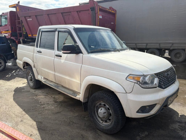 UAZ PATRIOT PICKUP Base ИКАР 2.7 5МТ — Б/У, 2023 г.