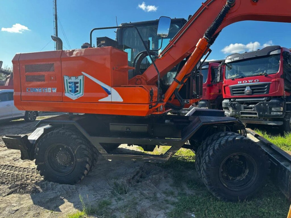 Lonking CDM6150 Экскаватор колесный CDM6150W — Б/У, 2023 г.