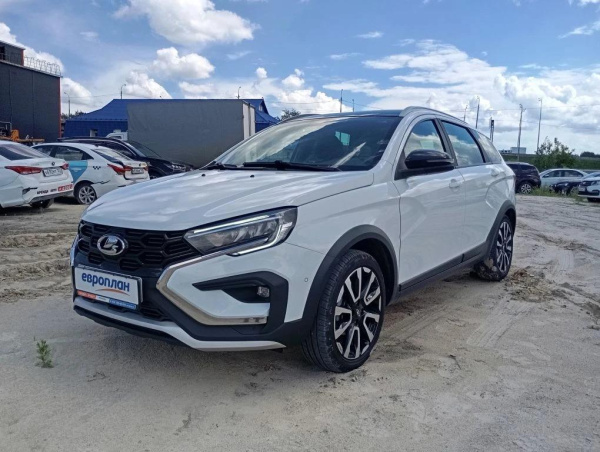 Lada Vesta SW Cross — Б/У, 2024 г. (Тюмень, 51588 км)