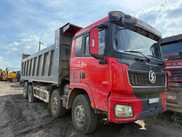 Shacman (Shaanxi) SX 8x4 Самосвал SX33186V366 — Б/У, 2023 г.