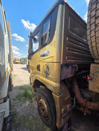 Shacman (Shaanxi) SX 8x4 Самосвал SX33186T366 — Б/У, 2022 г.