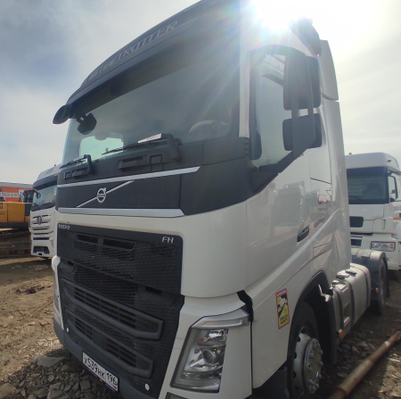 VOLVO FH 42T — Б/У, 2021 г.