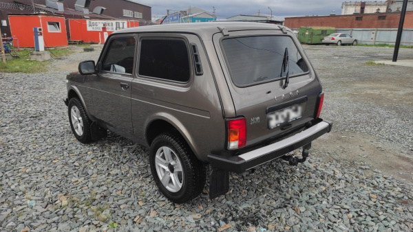 LADA Luxe Кондиционер 1.7 5MT — Б/У, 2024 г.