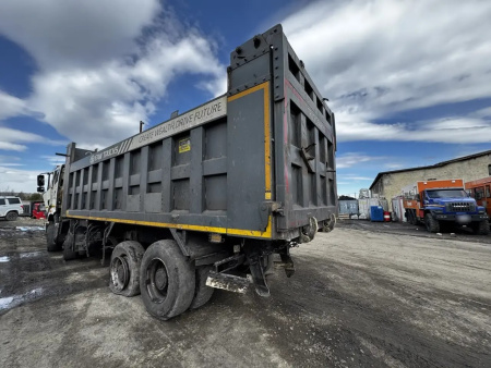 FAW J6* 8x4 Самосвал — Б/У, 2023 г.