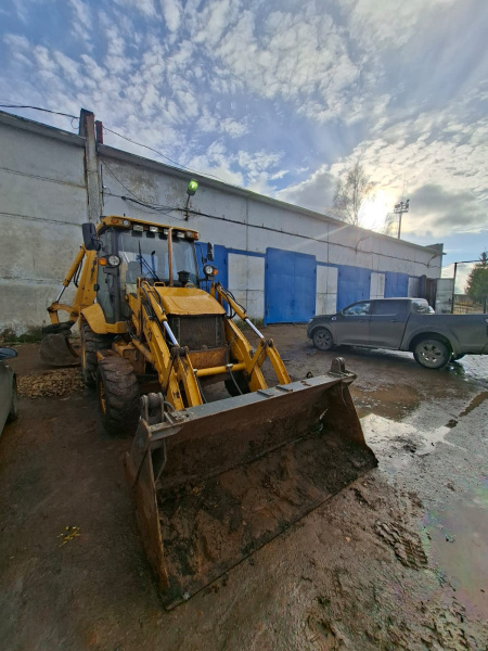 YUGONG 45 Экскаватор-погрузчик 45-25 — Б/У, 2023 г.