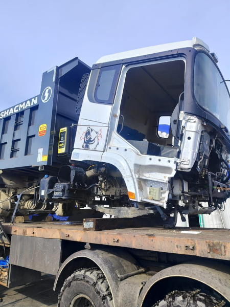 Shacman (Shaanxi) SX 6x6 Самосвал SX32586W385C — Б/У, 2022 г.