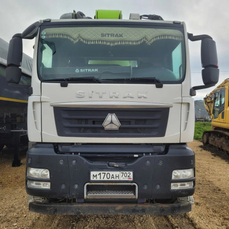 SITRAK C7H 6x4 Автобетононасос ZZ5356V524MF1 — Б/У, 2023 г.