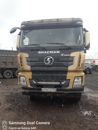 Shacman (Shaanxi) SX 6x6 Седельный тягач SX42586V385 — Б/У, 2022 г.