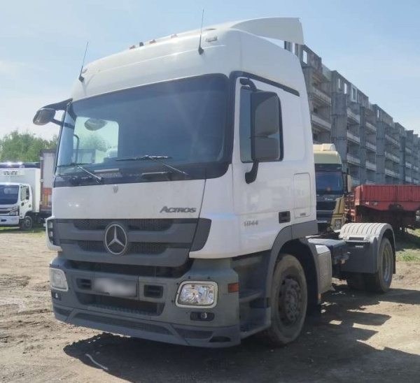 MERCEDES-BENZ Actros 1844LS 4x2 Седельный тягач — Б/У, 2018 г.