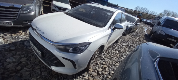 BAIC Luxury 1.5 CVT — Б/У, 2024 г.