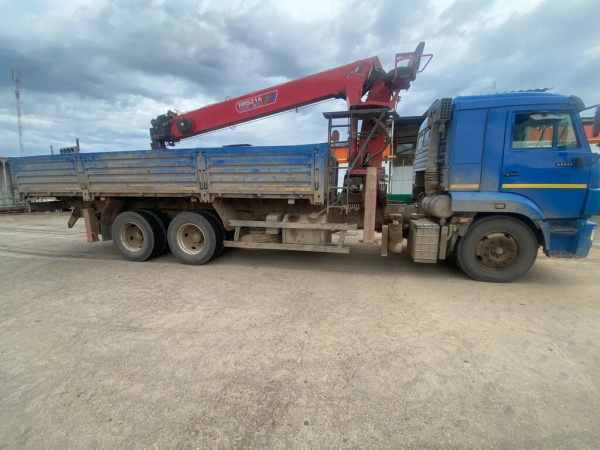 КамАЗ 65117 6x4 Бортовой с КМУ 659000 — Б/У, 2024 г.