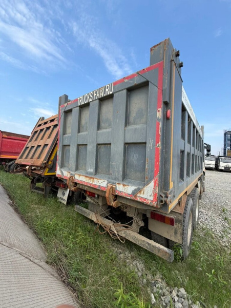 FAW J6 6x6 Самосвал CA3250P66K24L1TE5 — Б/У, 2022 г.