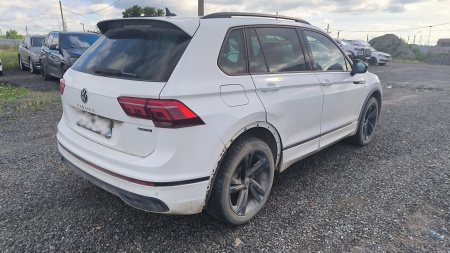 VOLKSWAGEN R-Line 1.4 TSI 150hp 6DSG 4Motion — Б/У, 2021 г.