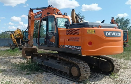 DEVELON DX225NLCA — Б/У, 2023 г.