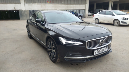 VOLVO D5 Inscription 8AT AWD — Б/У, 2021 г.
