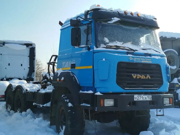 Ural 44202-3511-82 Седельный тягач — Б/У, 2018 г.