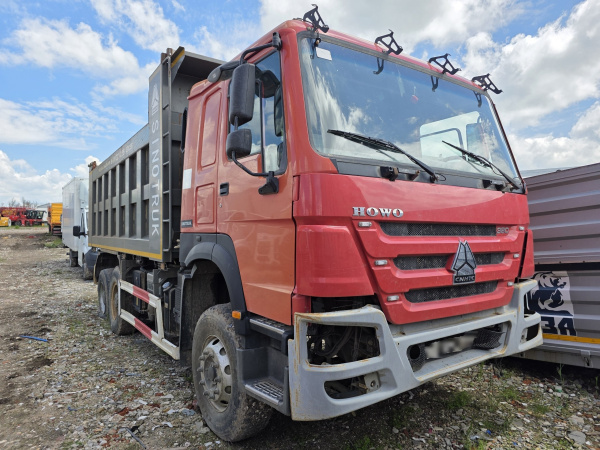 HOWO ZZ3327S3847E — Б/У, 2021 г.