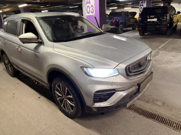 Geely Atlas Pro Luxury 1.5T DCT7 4WD — Б/У, 2023 г.