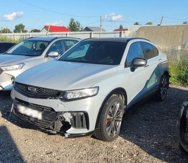 GEELY Flagship 2.0T (238 hp) 8AT 4WD — Б/У, 2023 г.