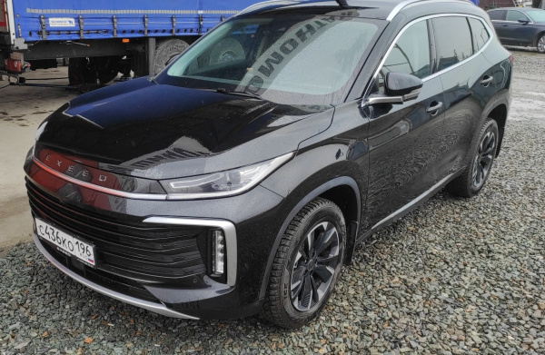 EXEED Luxury 1.6 7DCT 4WD — Б/У, 2023 г.