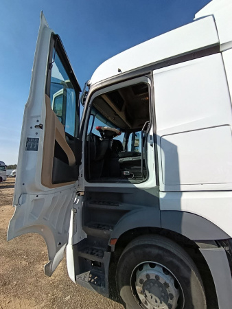 Mercedes-Benz ACTROS 4x2 Седельный тягач 1845 LS — Б/У, 2019 г.