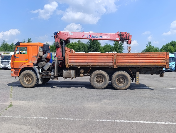 Строительные подъемные машины (СПМ) 732407 на шасси КамАЗ 43118 6x6 Бортовой с КМУ — Б/У, 2022 г.