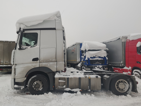 Mercedes-Benz ACTROS 4x2 Седельный тягач 1845 LS — Б/У, 2020 г.