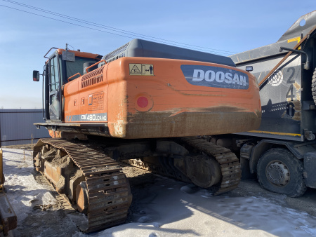 Doosan DX480 Экскаватор DX480LCA — Б/У, 2017 г.