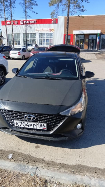 Hyundai Solaris — Б/У, 2021 г. (Сургут, 140557 км)