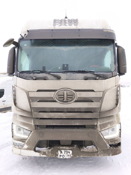 FAW J7 4x2 Седельный тягач CA4180P77K25E5 — Б/У, 2024 г.