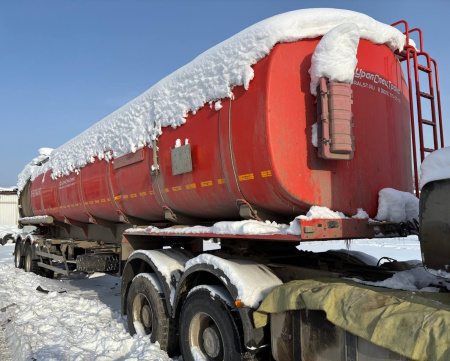 УралСпецТранс 94657L (Бензовоз) — Б/У, 2023 г.