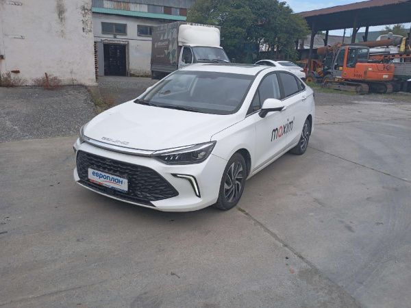 BAIC Ю5 Плюс (U5 Plus) — Б/У, 2023 г. (Сочи, 138170 км)