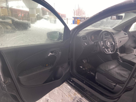 Volkswagen POLO — Б/У, 2019 г.