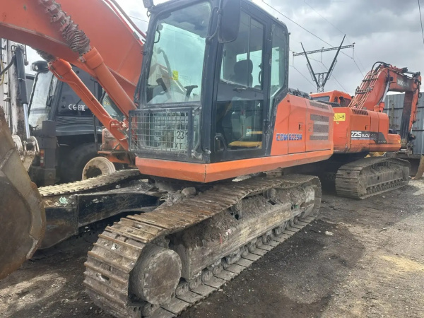 Lonking CDM6225 Экскаватор CDM6225N — Б/У, 2023 г.