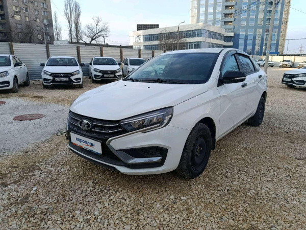 Lada Vesta седан — Б/У, 2023 г. (Волгоград, 86077 км)