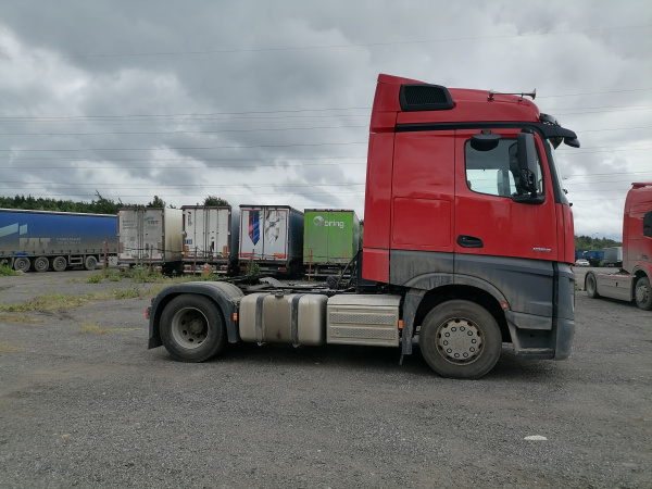 Mercedes-Benz ACTROS 4x2 Седельный тягач 1853 LS — Б/У, 2023 г.