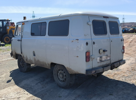 UAZ 7 мест без ABS 2.7 5MT — Б/У, 2024 г.