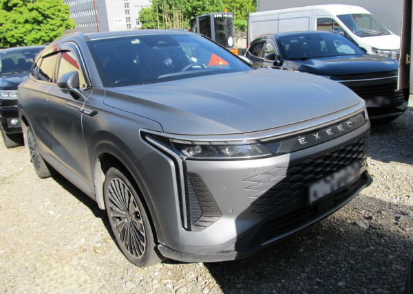 EXEED 2.0T 8AT Premium, IOV (I Поколение) — Б/У, 2024 г.