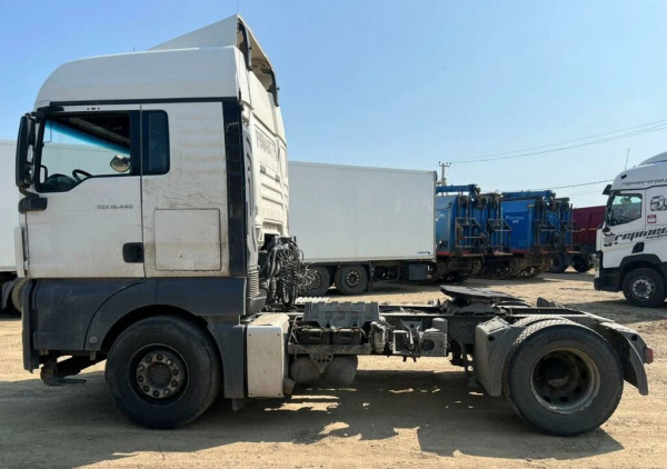 MAN TGX 4x2 Седельный тягач 18.440 4x2 BLS — Б/У, 2019 г.