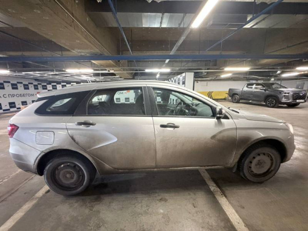 LADA VESTA SW Comfort 1.6 106hp 5MT — Б/У, 2021 г.