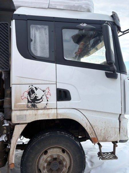 Shacman (Shaanxi) SX 6x4 Самосвал SX32586V384 — Б/У, 2022 г.