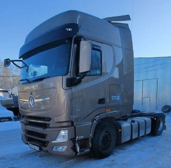 DongFeng GX 4x2 Седельный тягач DFH4180 — Б/У, 2023 г.