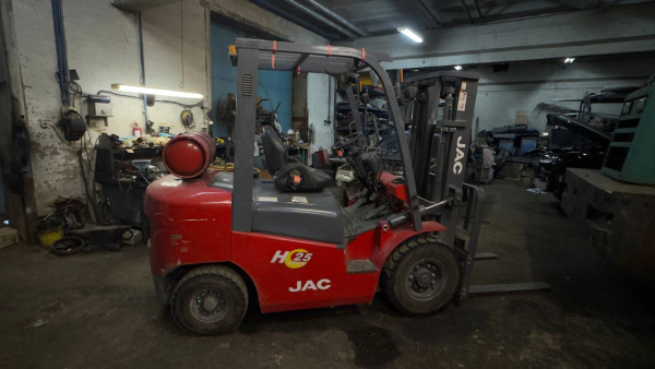 JAC CPQD Вилочный погрузчик CPQD25 — Б/У, 2024 г.