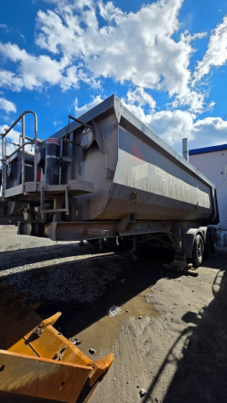 Grunwald 9453 Полуприцеп самосвальный 9453-0000011-60 — Б/У, 2023 г.