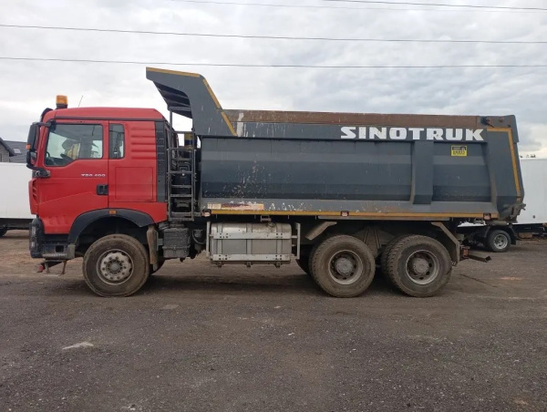 Howo T5G 6x4 Самосвал ZZ3257V384GE1 — Б/У, 2023 г.