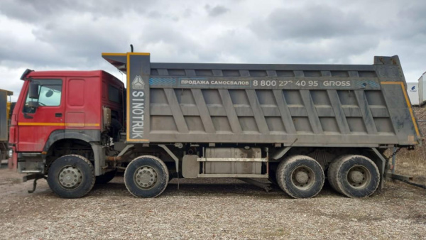 Howo ZZ 8x4 Самосвал ZZ3407S3867E — Б/У, 2023 г.