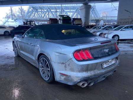 Ford Mustang — Б/У, 2020 г.