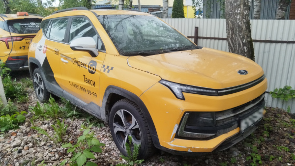 МОСКВИЧ Стандарт 1.5Т CVT — Б/У, 2023 г.